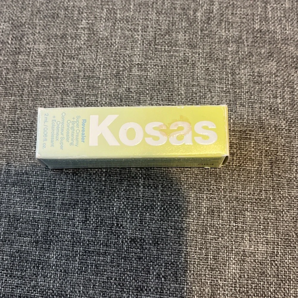 New Kosas 03W Light With Subtle Golden URevealer Concealer, Creamy + Brightening